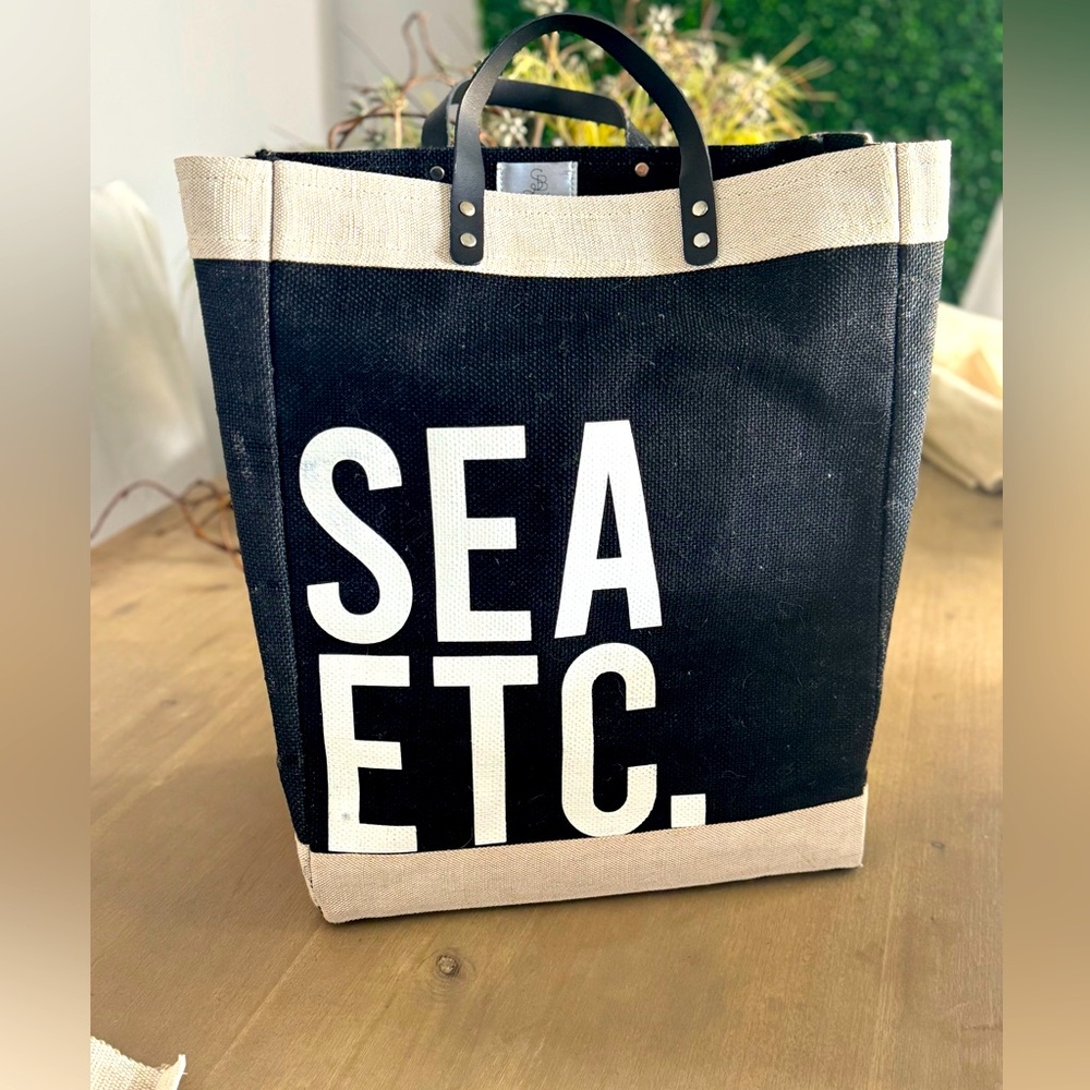 Santa Barbara Design Studio Casual Market Tote Bag “Sea Etc”